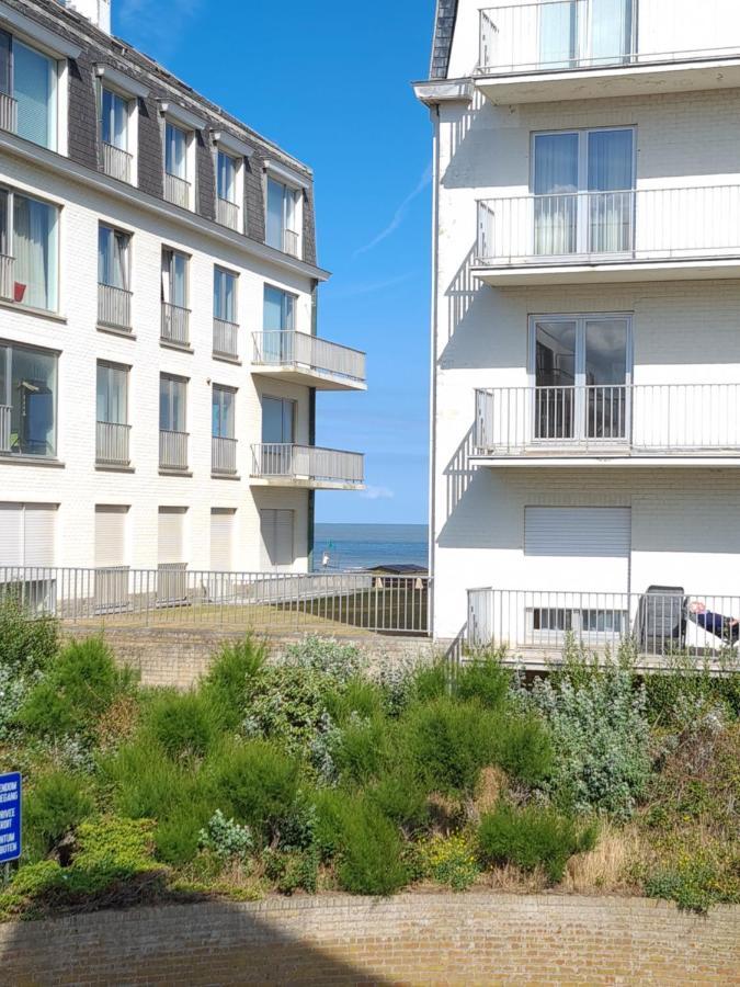 Vakantie Appartement De Haan Cormoran Exterior photo