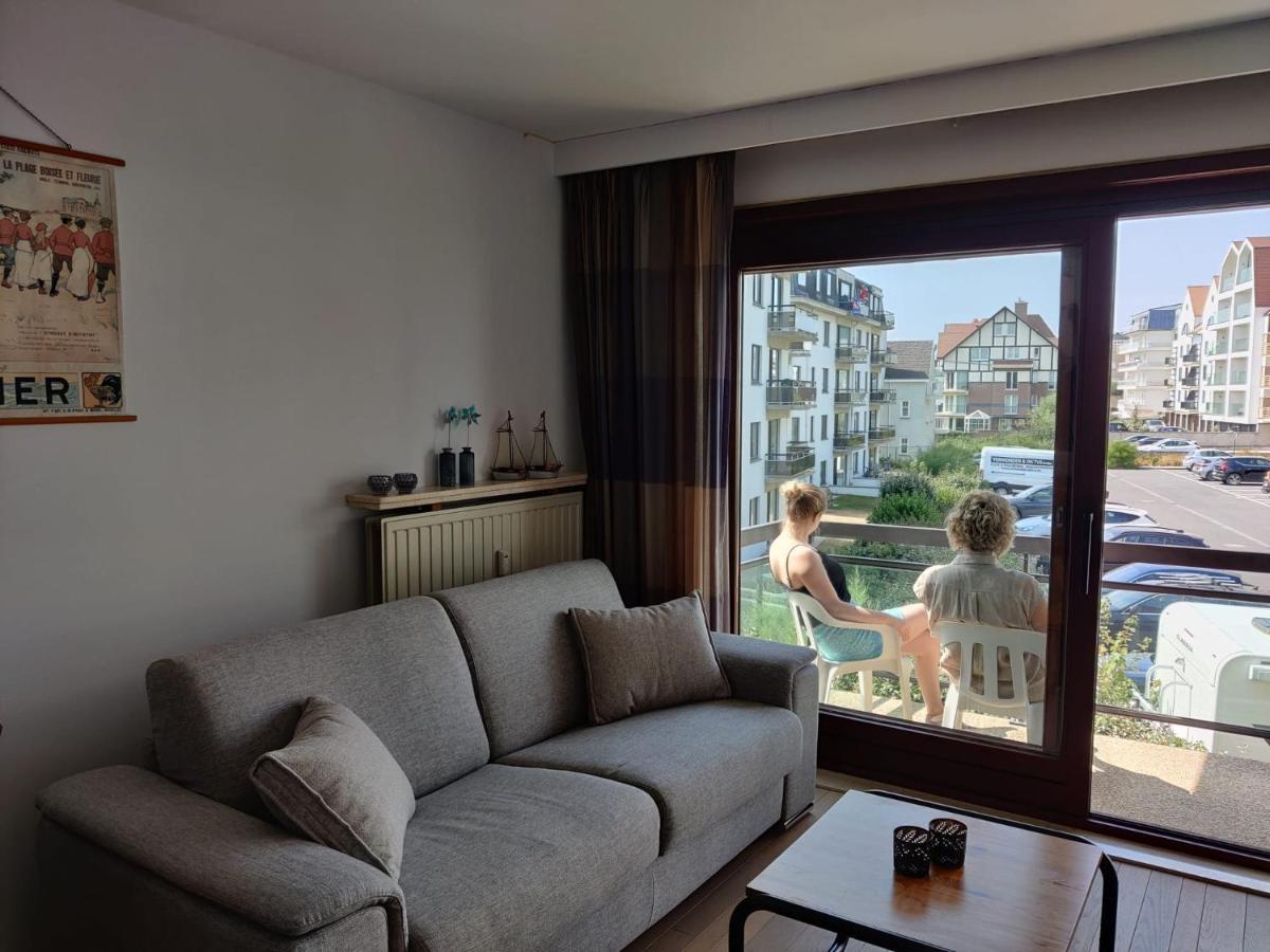 Vakantie Appartement De Haan Cormoran Exterior photo